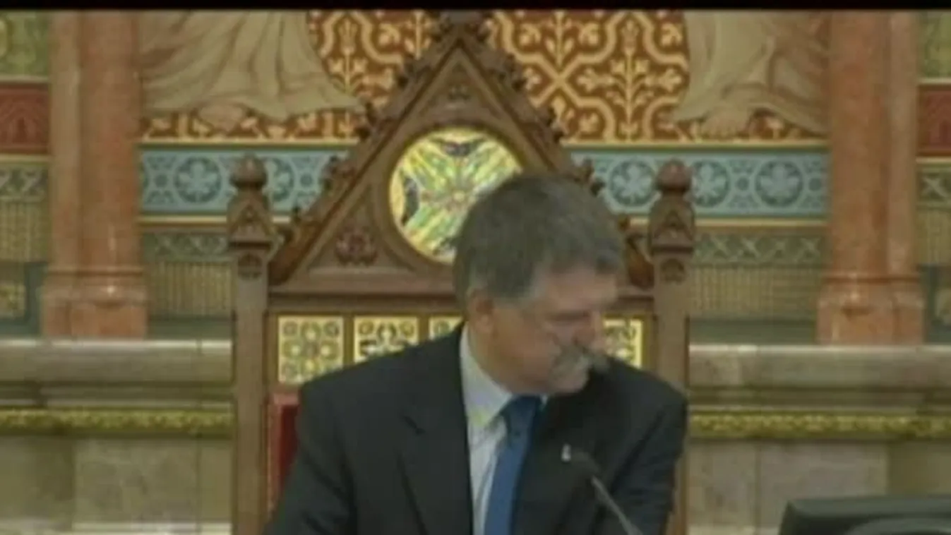 Jobbik: a Mazsihisz és a Hit Gyülekezete mozgatja a kormánypártokat