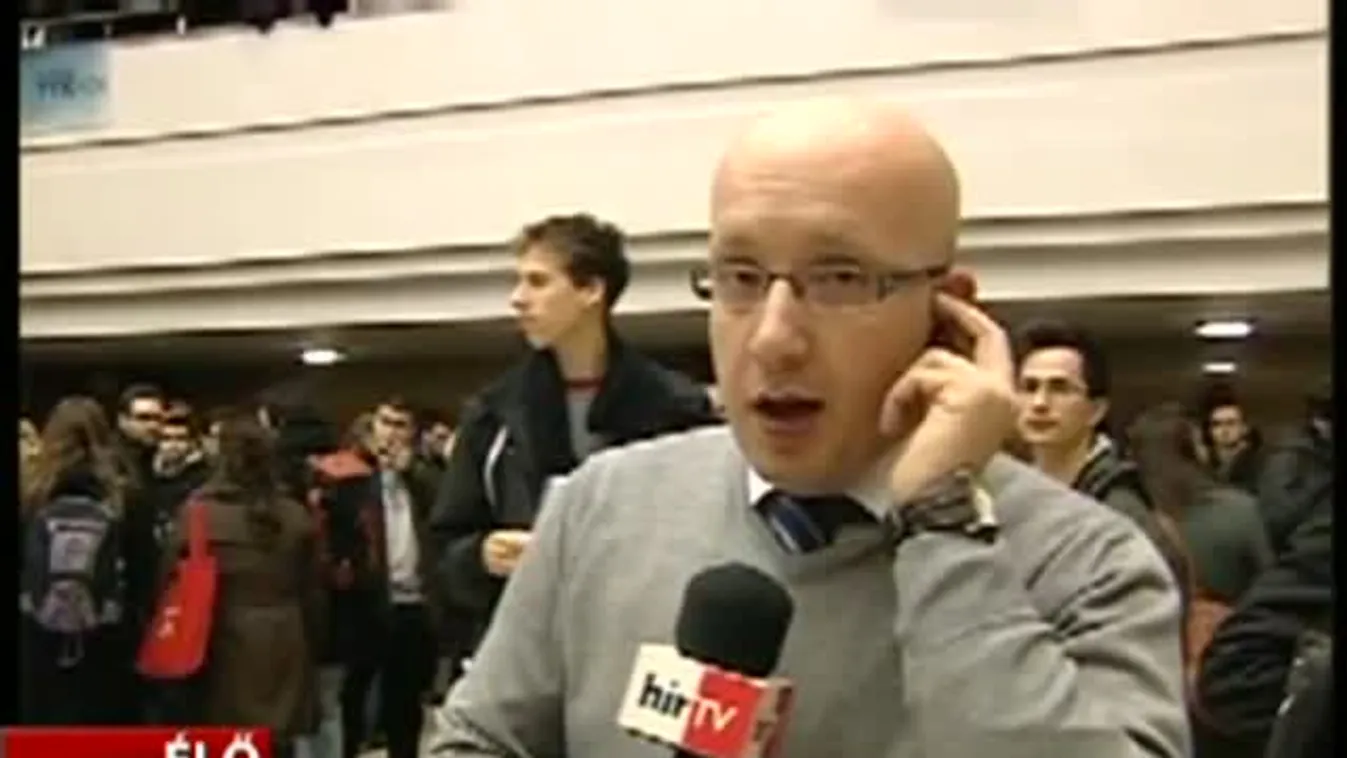 Elfoglalták a kormányhivatalt a diákok – bejelentkezés 16 óra