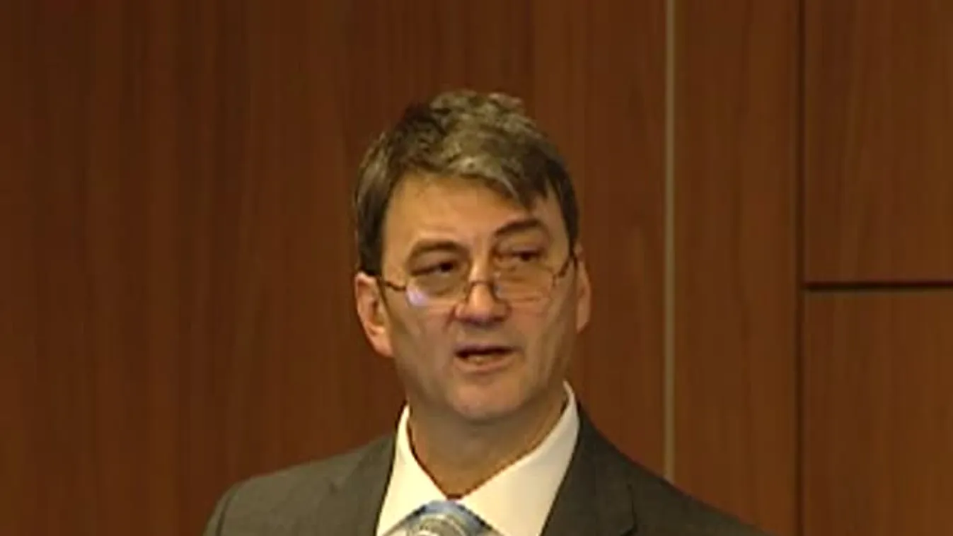 Az EU-források felét gazdaságfejlesztésre kell fordítani