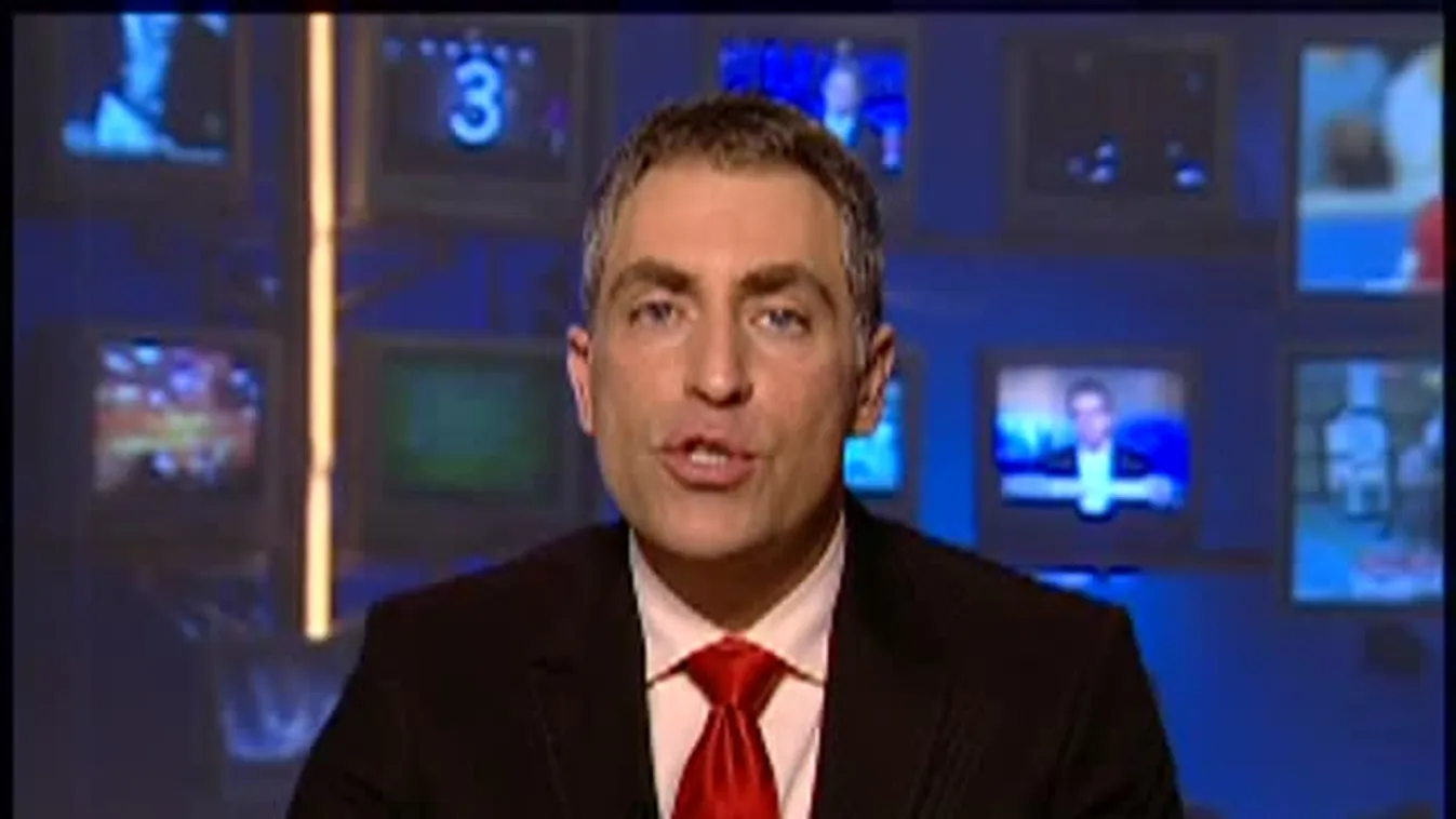 Belenéznének a politikusok zsebébe