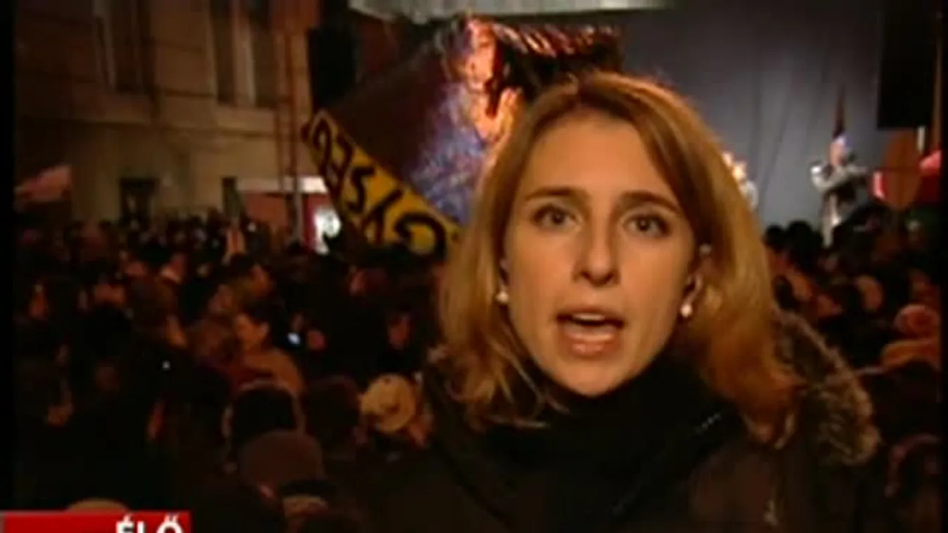 Békésen ért véget a diáktüntetés a minisztériumnál – bejelentkezés 18 óra