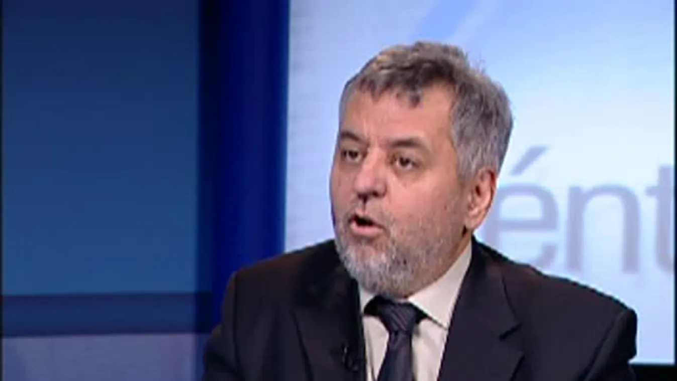 Péntek8:  vendég Lánczi András