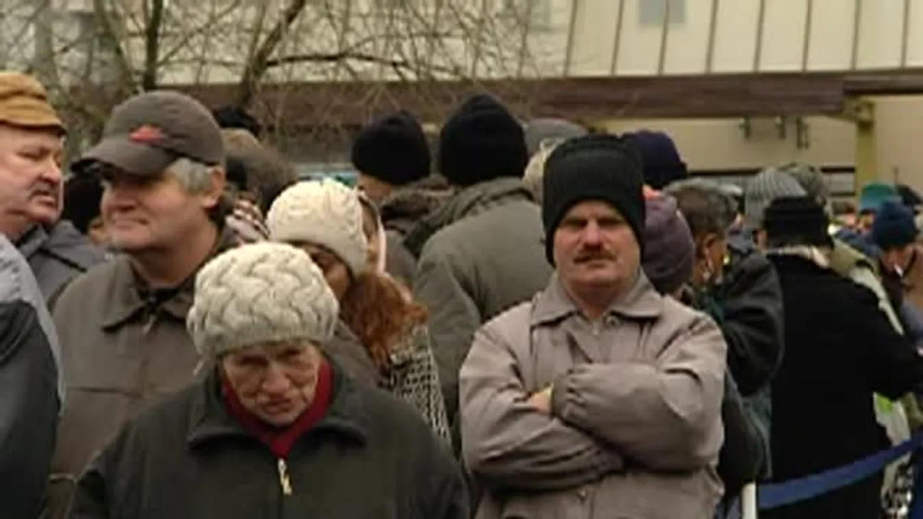 Ökumenikus karácsonyi ételosztás az E.ON támogatásával