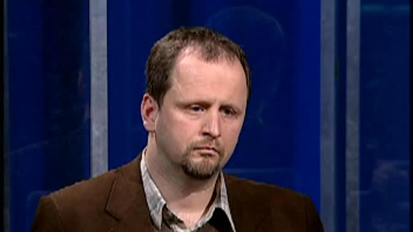 Ősök tere – A trónfosztástól az anschlussig