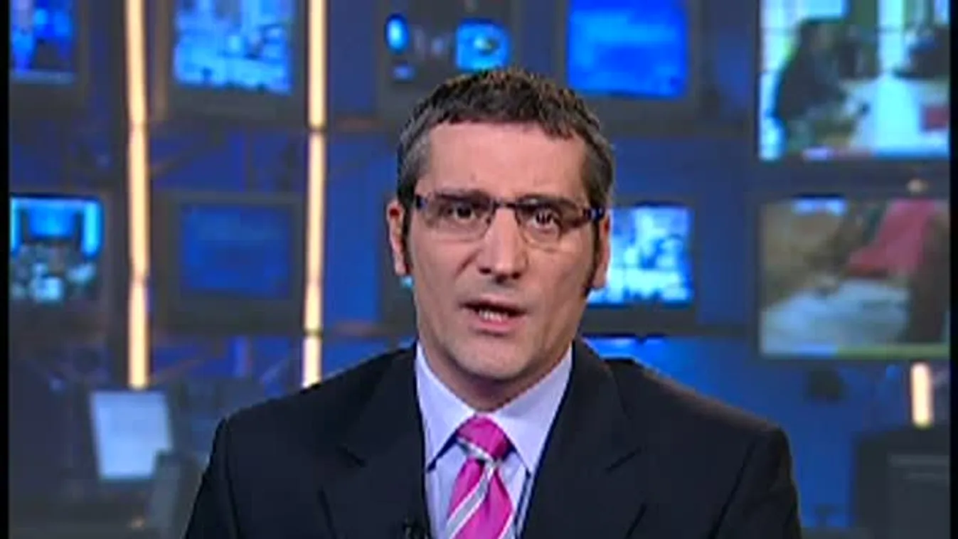 Hatos végre átvehette az őt megillető érmet