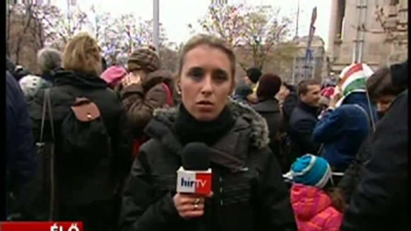 Bejelentkezés a Kossuth térről 15 órakor