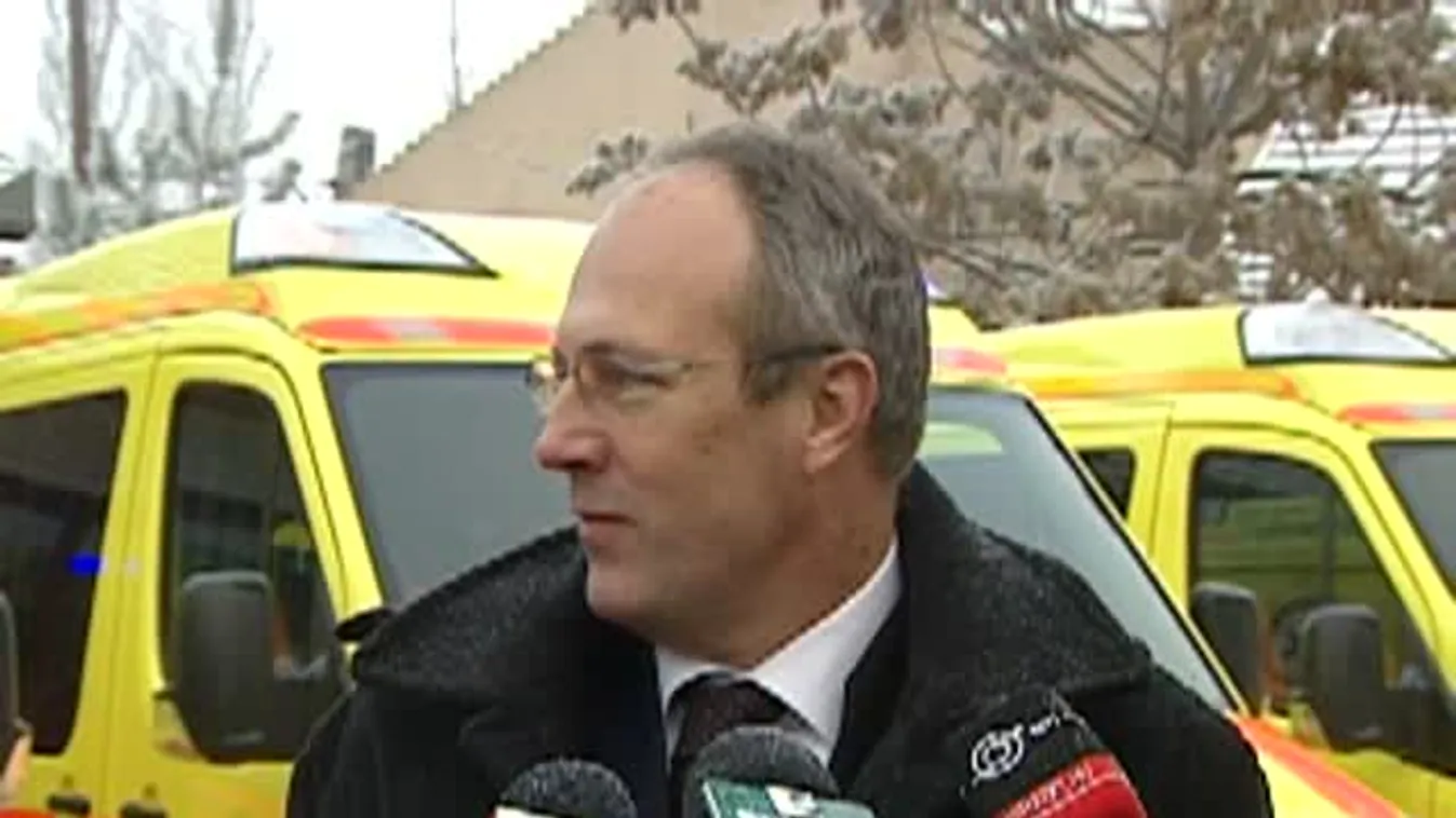 27 milliárdot kapnak a kórházak és új autókat a mentőszolgálat