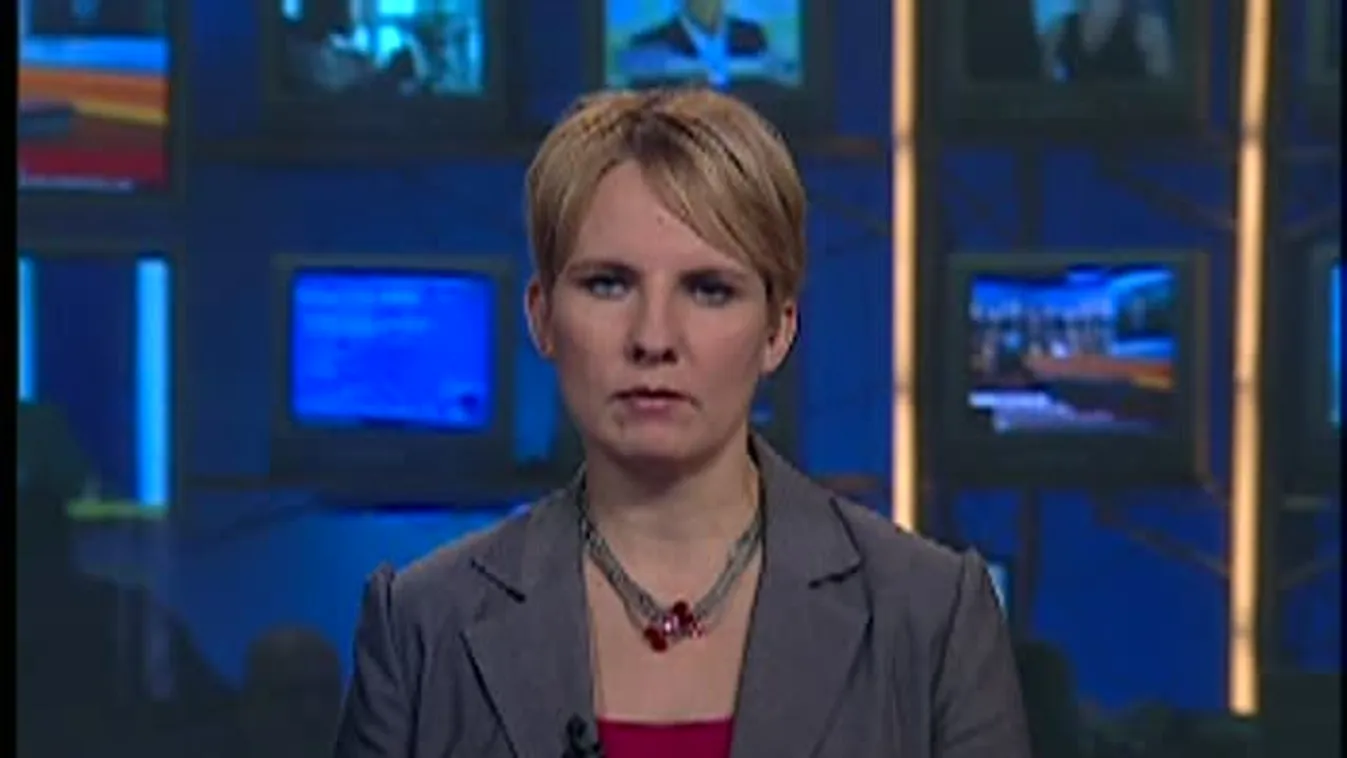 Félbeszakították Balog és Hoffmann Rózsa előadását