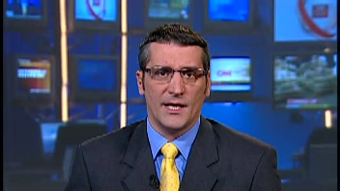 Ezrek mentik az életüket – tűz pusztít