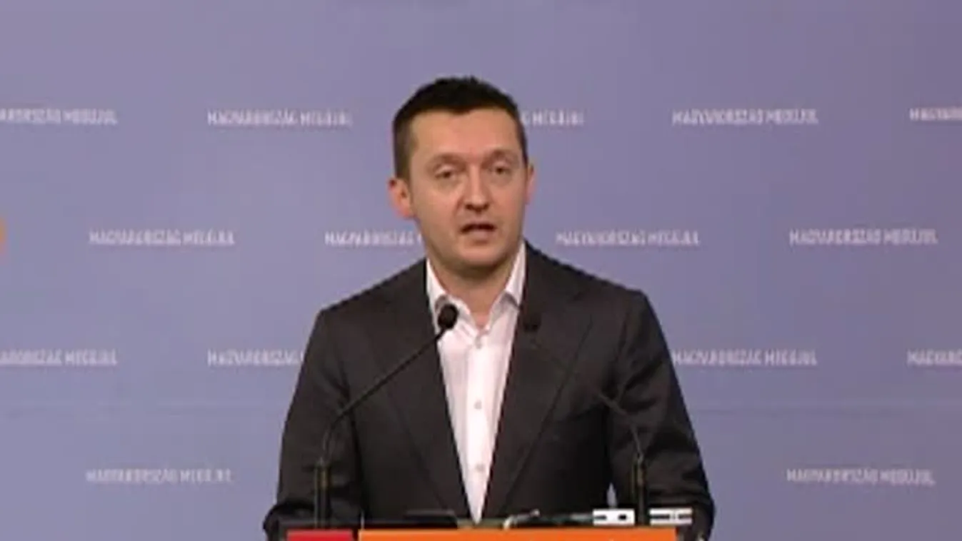 Fidesz: vonja vissza a minimálbér csökenntésének tervét Bajnai Gordon