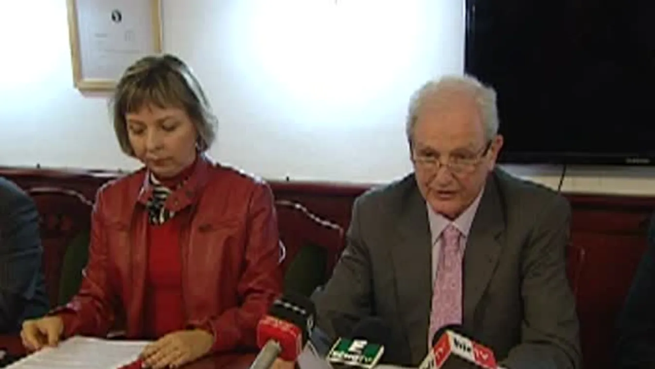 Közjogi kérdésekről egyeztetett az ellenzék