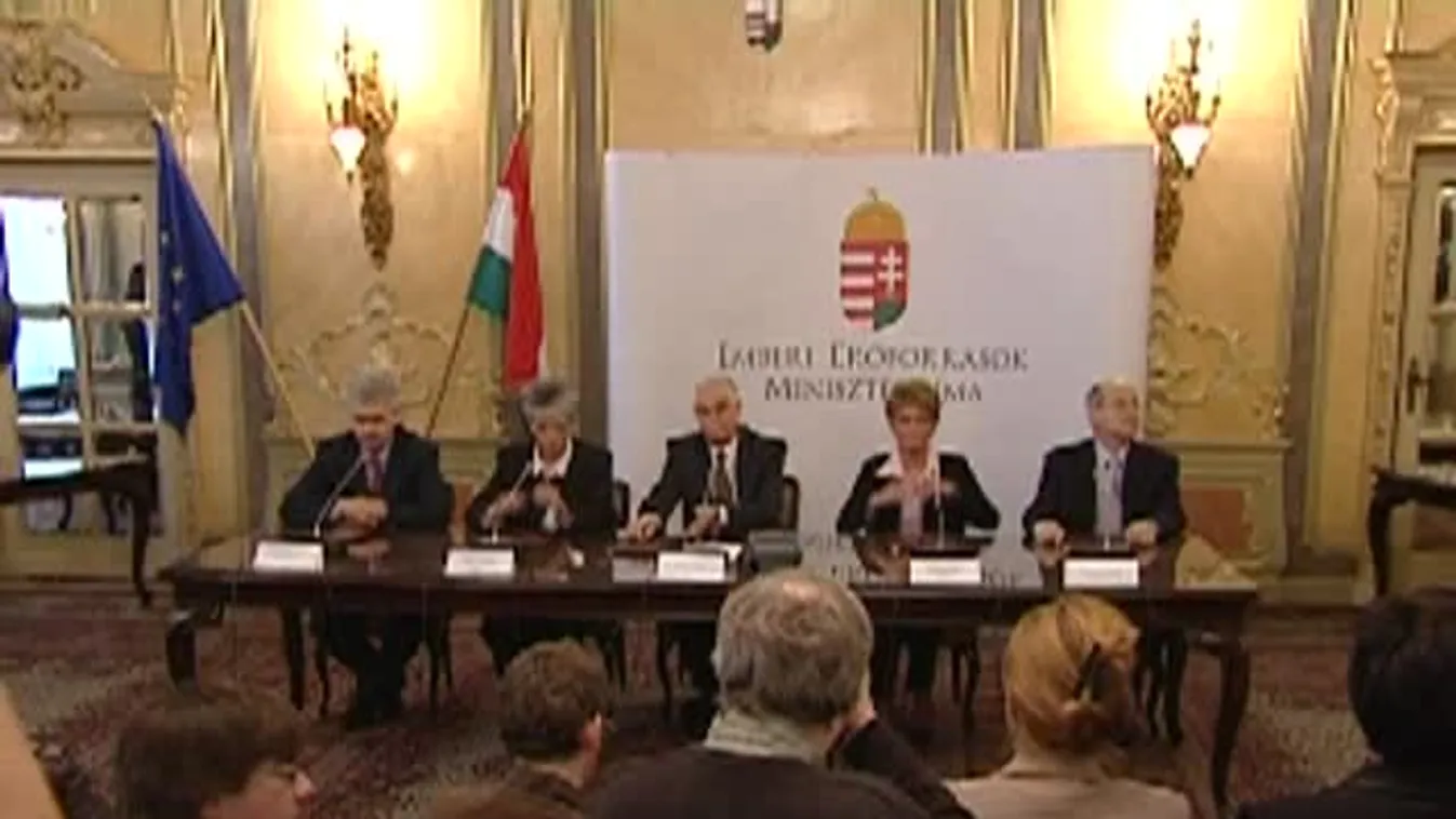 Balog: A pedagógusok beszállnak a csónakba