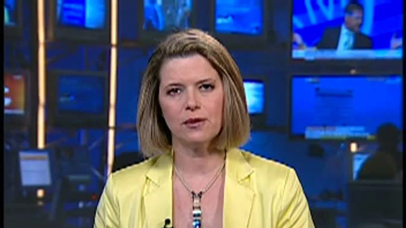 Dániel Péter üvöltözött és bemutatott a hallgatóságnak