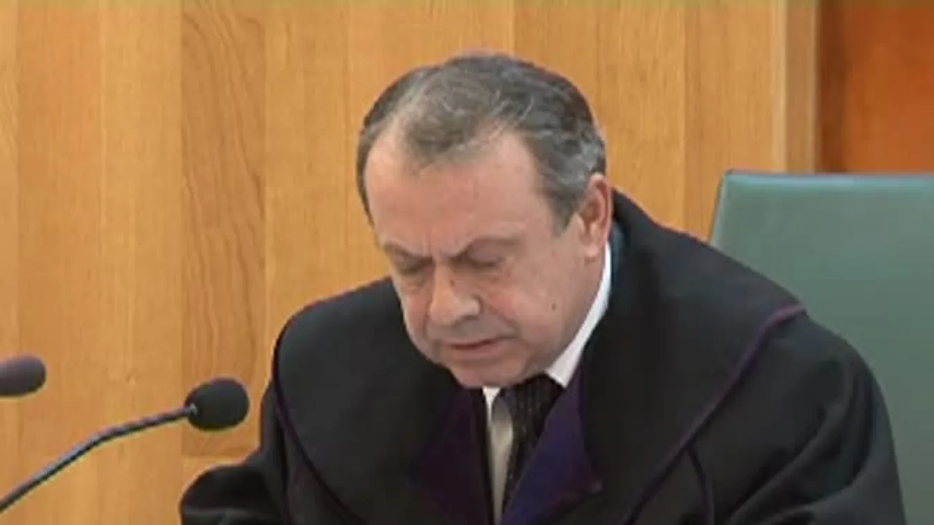 9 év fegyházbüntetést kapott a fiatal fajtalankodó férfi Pécsett