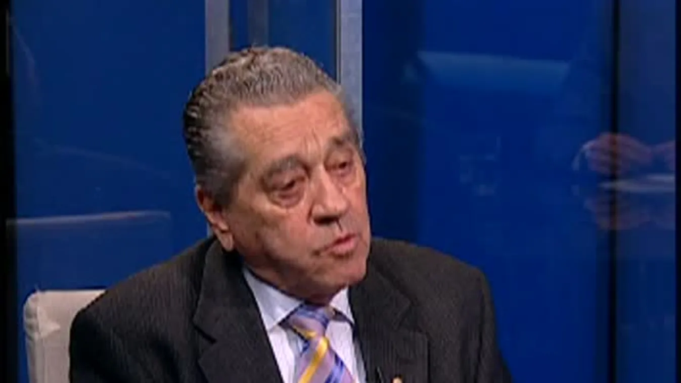 Ősök tere - Az ostromlott Budapest