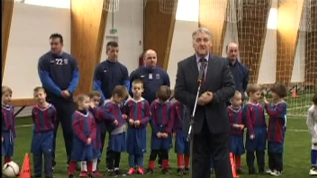 Edzőközpont avatása Székesfehérváron