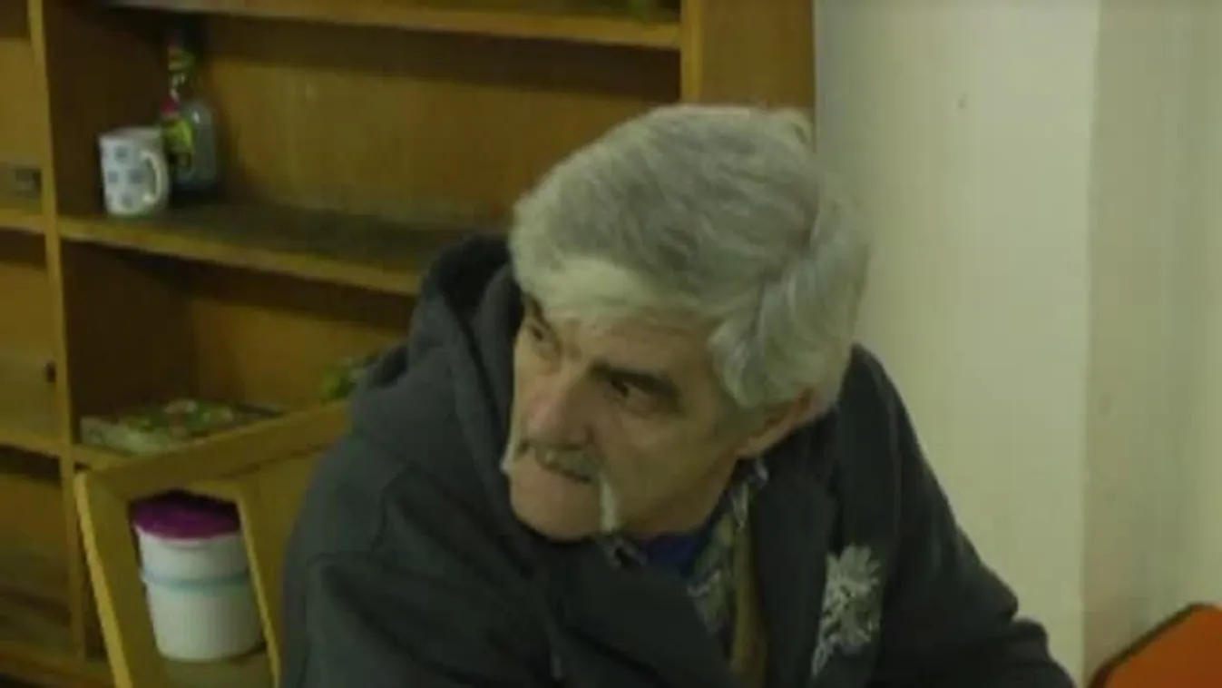 Polgármesteri vizit a törökszentmiklósi hajléktalanszállón