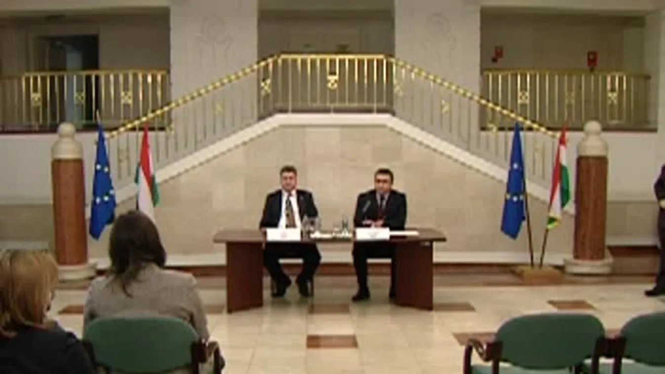 Czomba Sándor a foglalkoztatásról és a bérkompenzációról