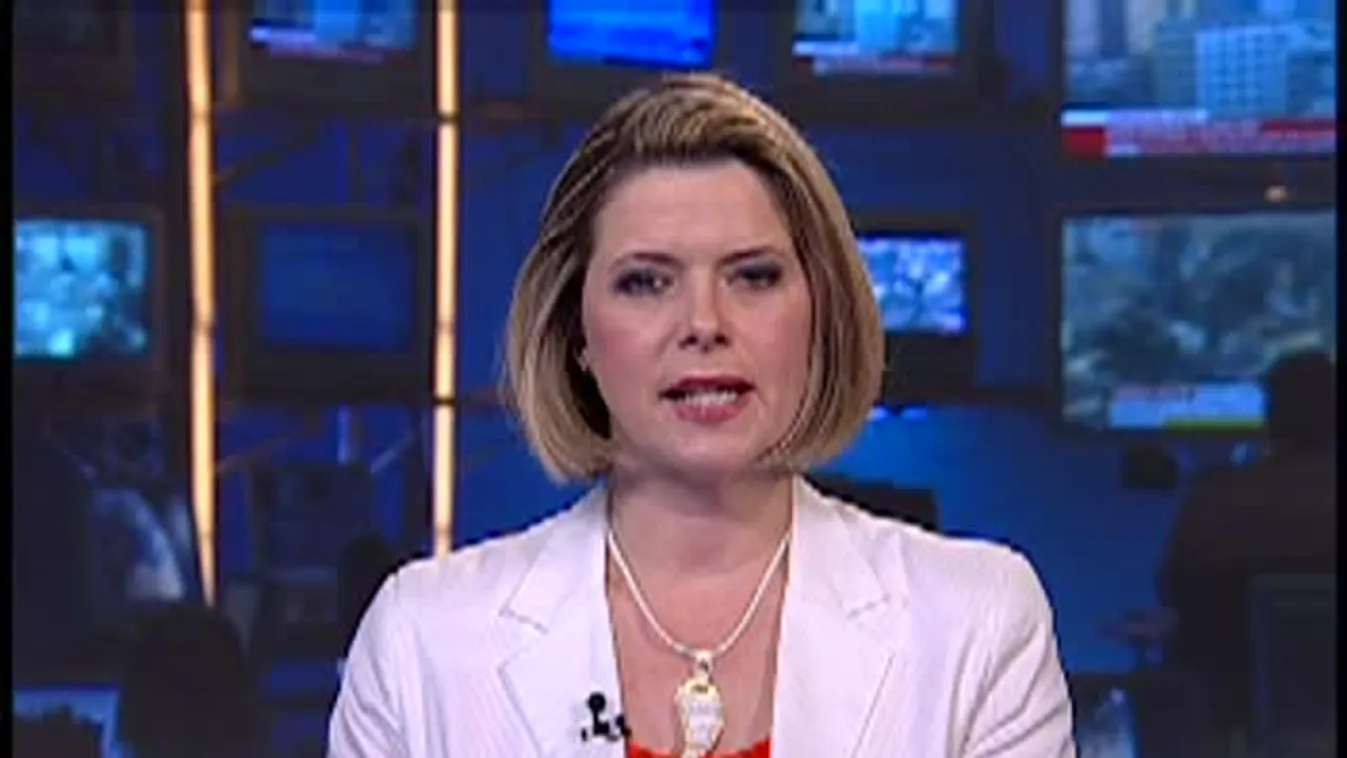 Körbevették a Corvinus épületét