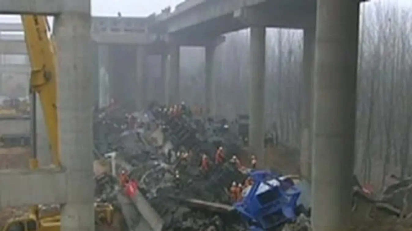 Felrobbant egy petárdát szállító kamion