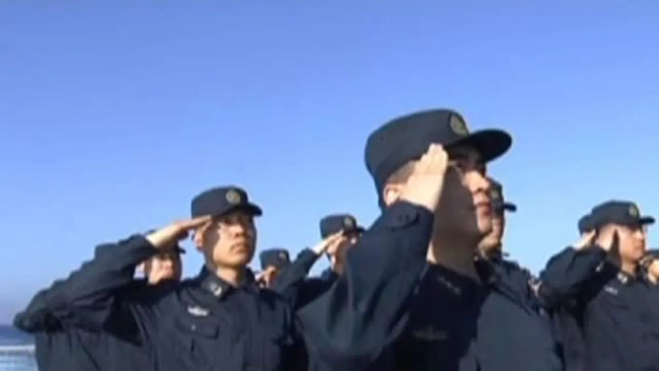 A holdújévet ünnepli a kínai tengeri haderő