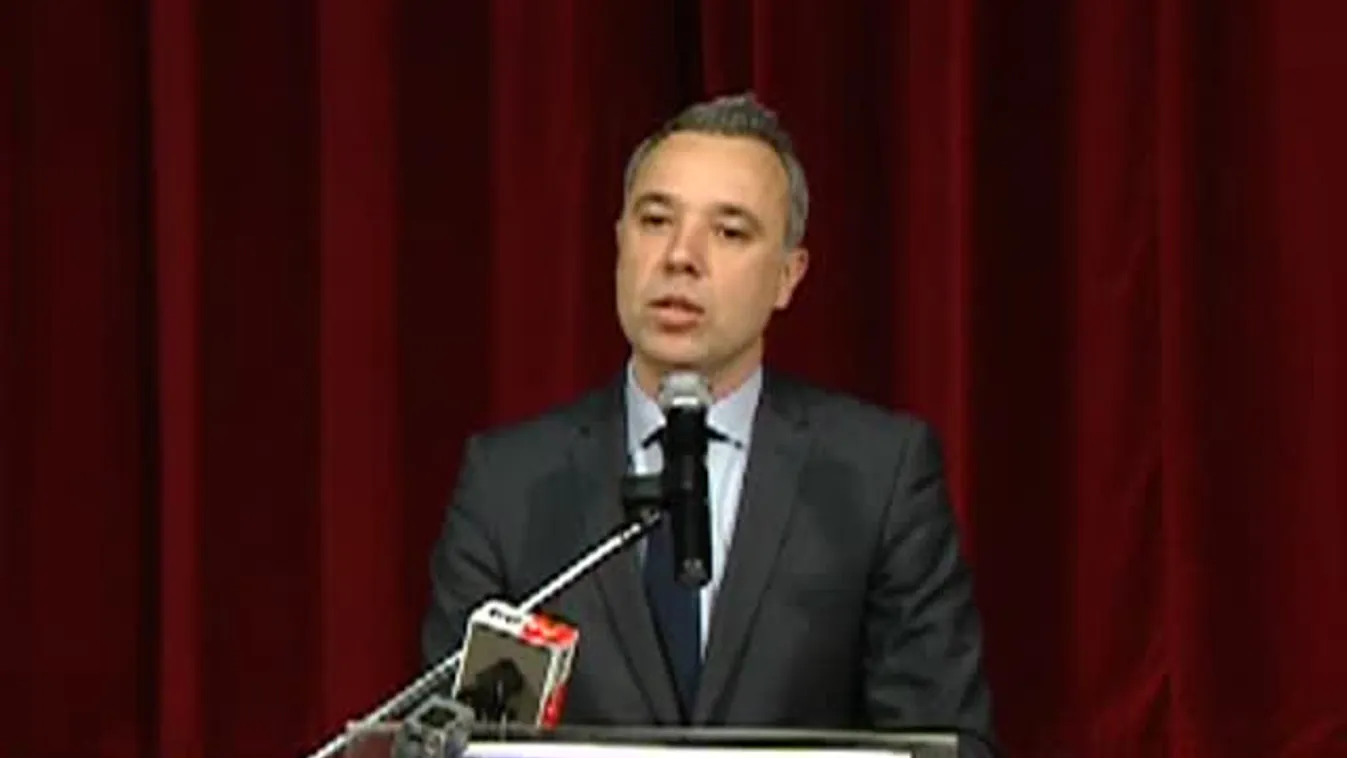 Kiosztották a Bursa Hungarica ösztöndíjakat a kispesti rászoruló diákoknak