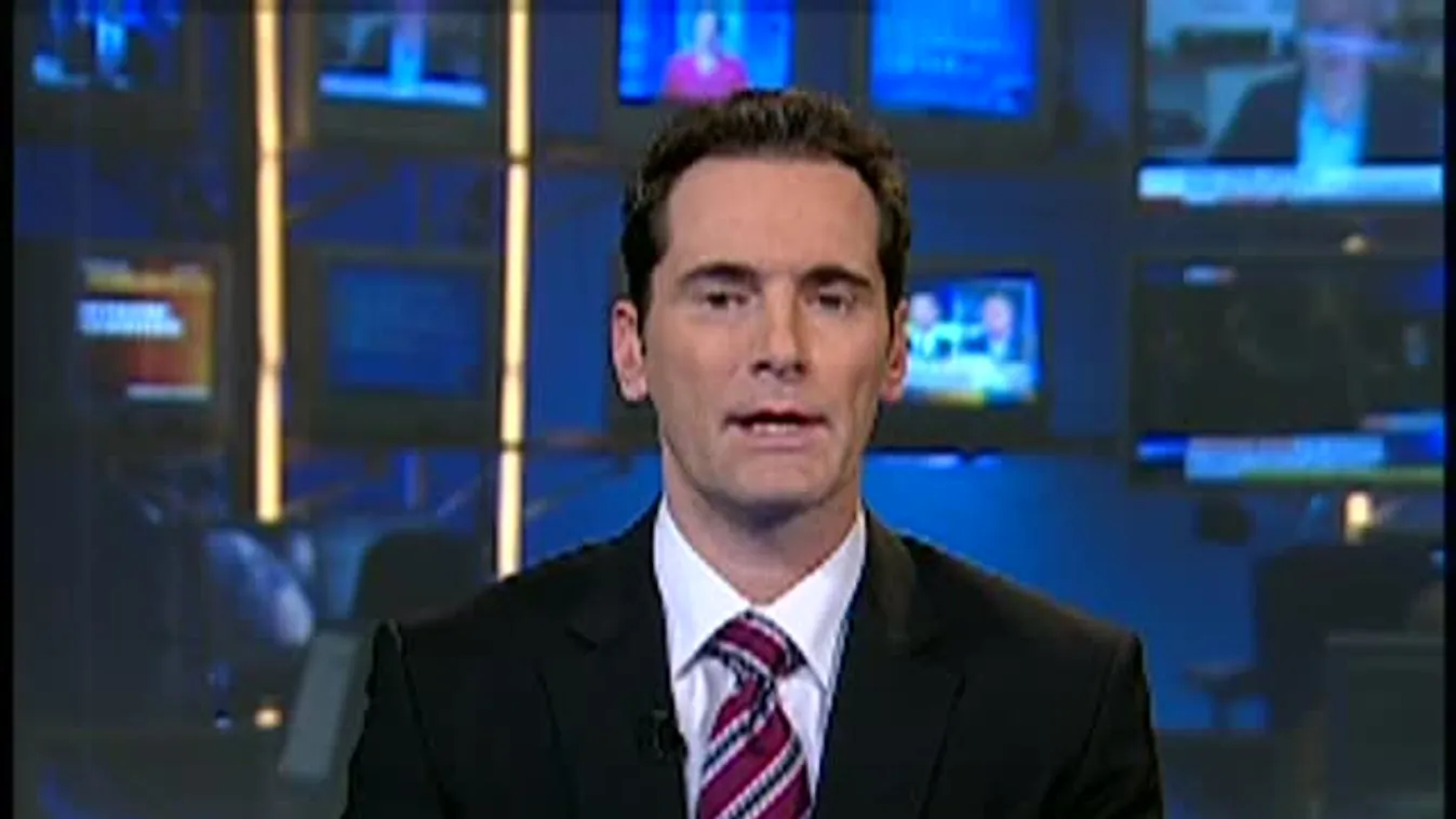 Repülőgépet formáztak a Hősök terén