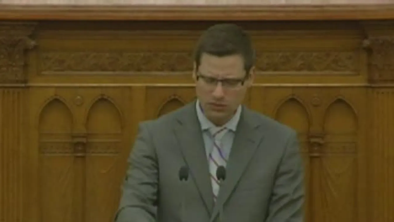 Gulyás Gergely expozéja az alaptörvény általános vitájában