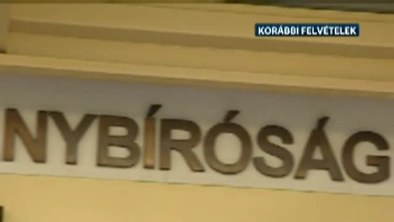Alkotmányban tiltanák a hajléktalanok utcán élését