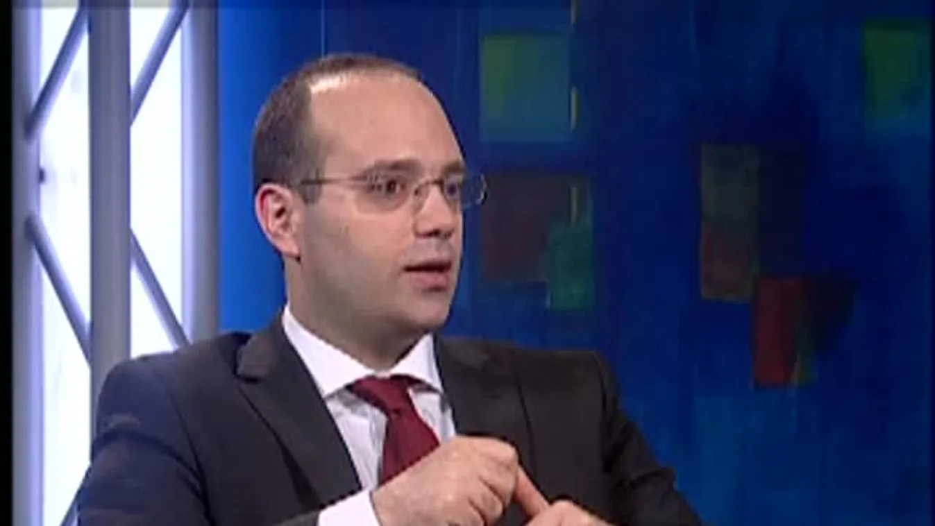 Lapzárta – Berki Krisztiánnal erősít az MSZP