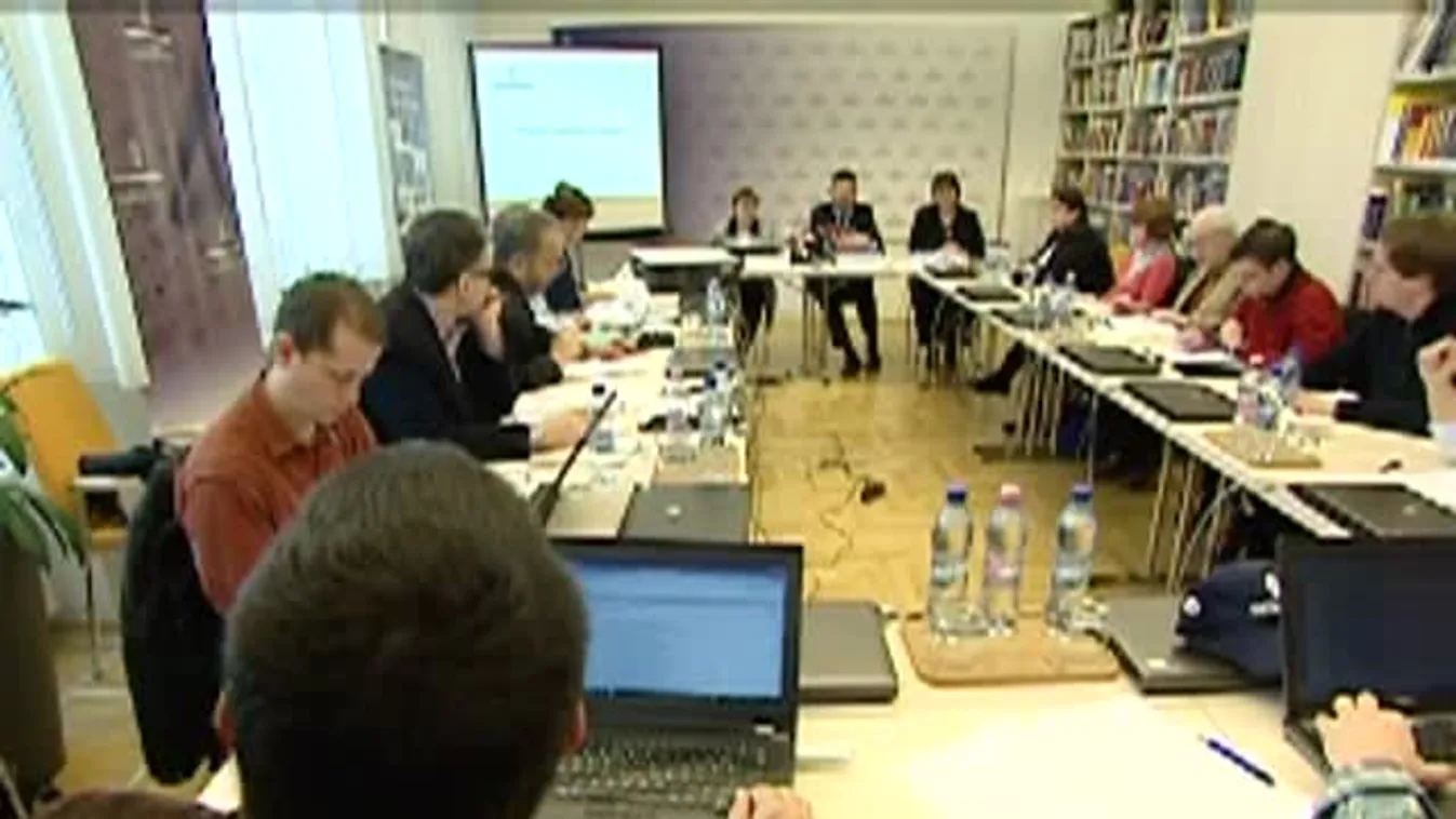 Törvénytelenül adtak ki adatokat az IMF-nek