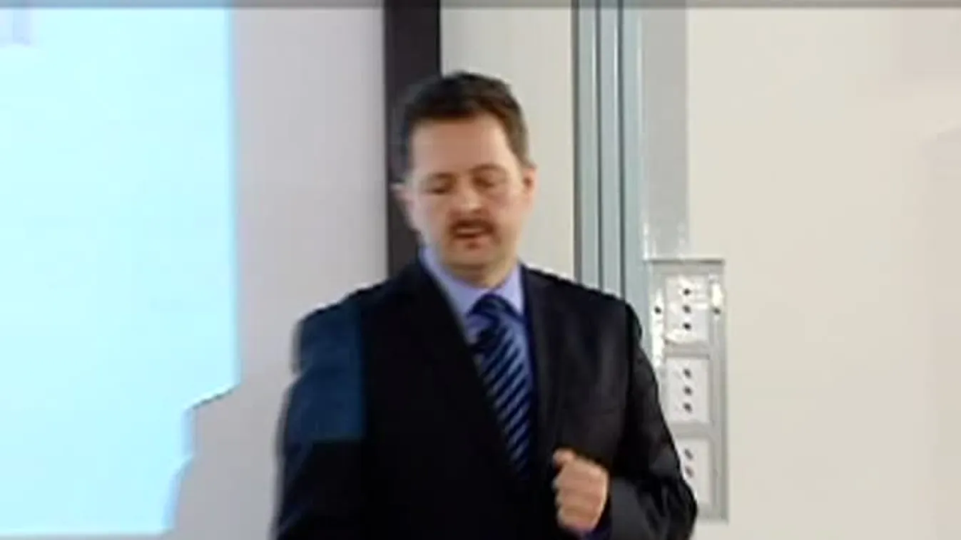 Felzúdult a tömeg a devizahiteleseknek tartott fórumon