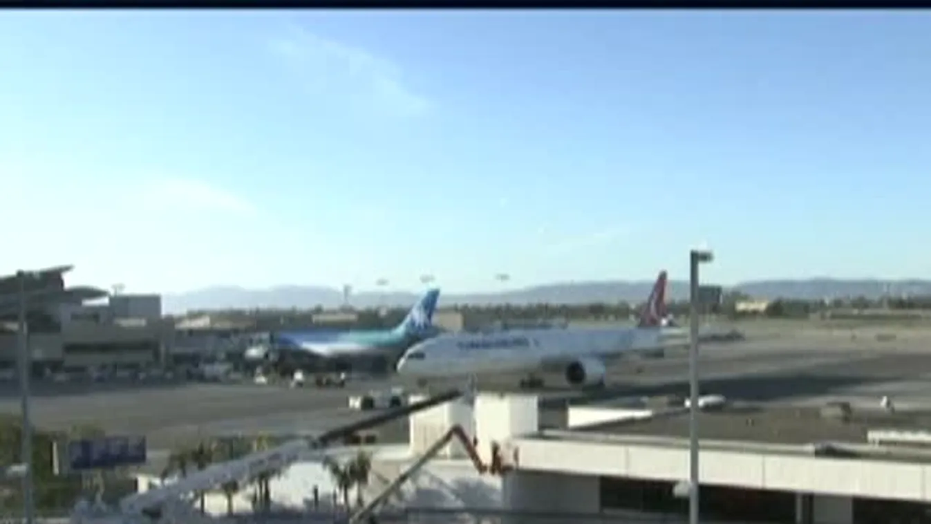 Szégyen: feltartóztatták a reptéren a hatóságok a palesztin filmest