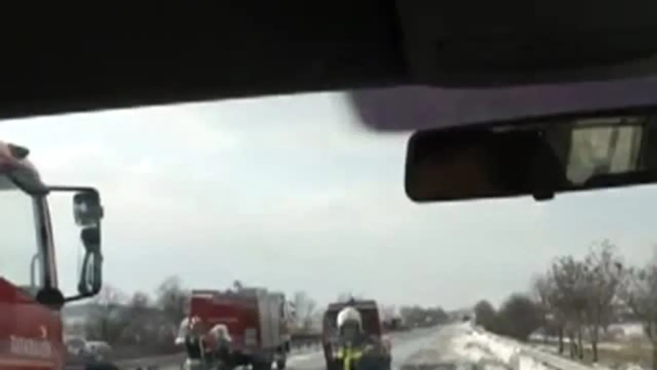 Orbán Viktor a terepen látogatta meg a mentésben résztvevőket