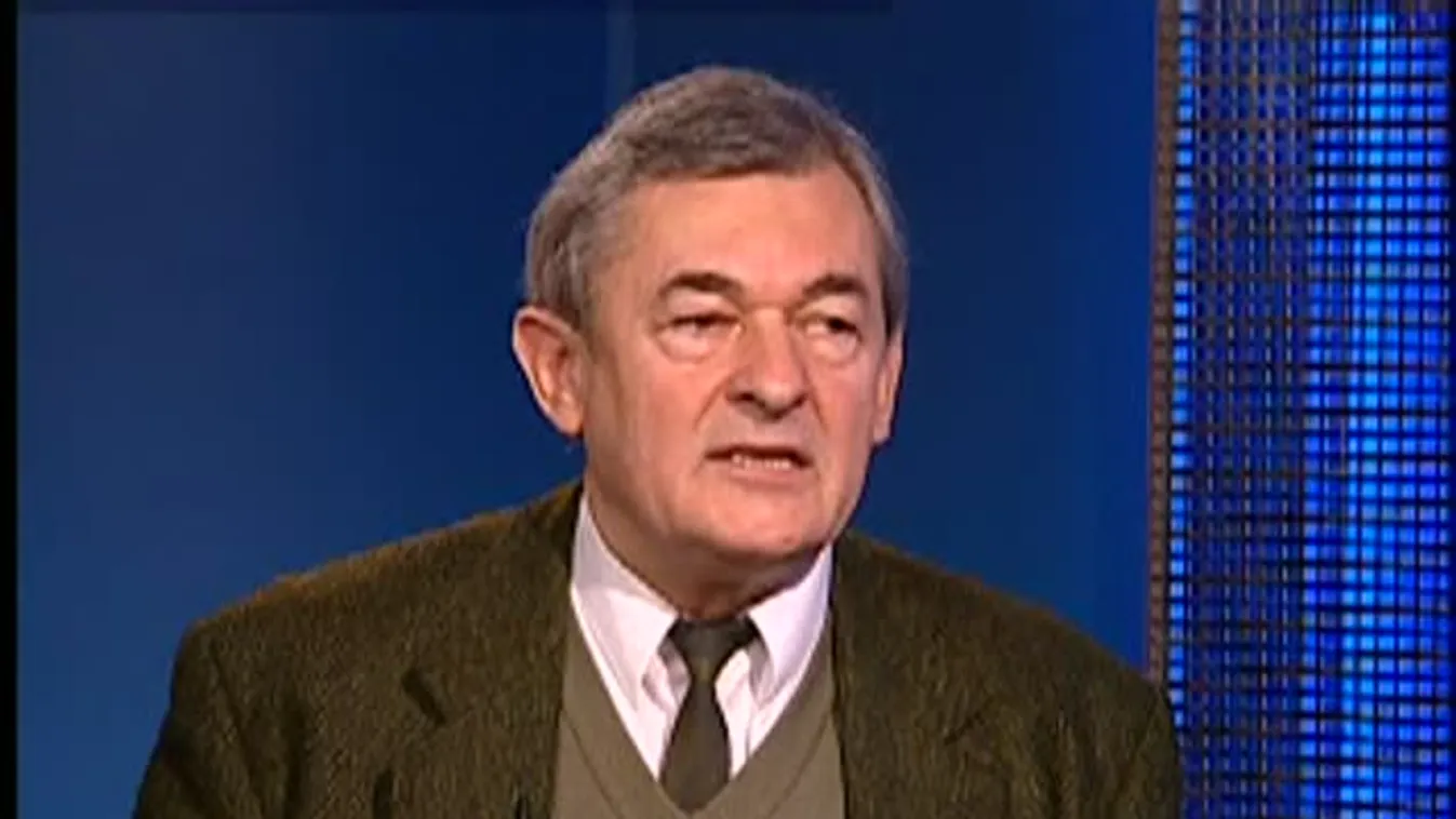 Retrográd - A KISZ, 1957–1989