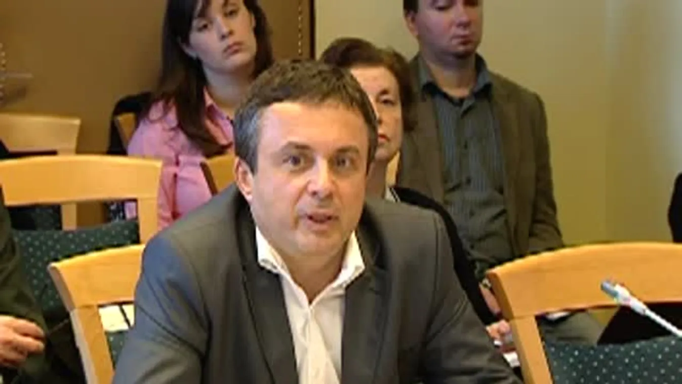 Javaslat készül a devizahitelesek problémáinak megoldására