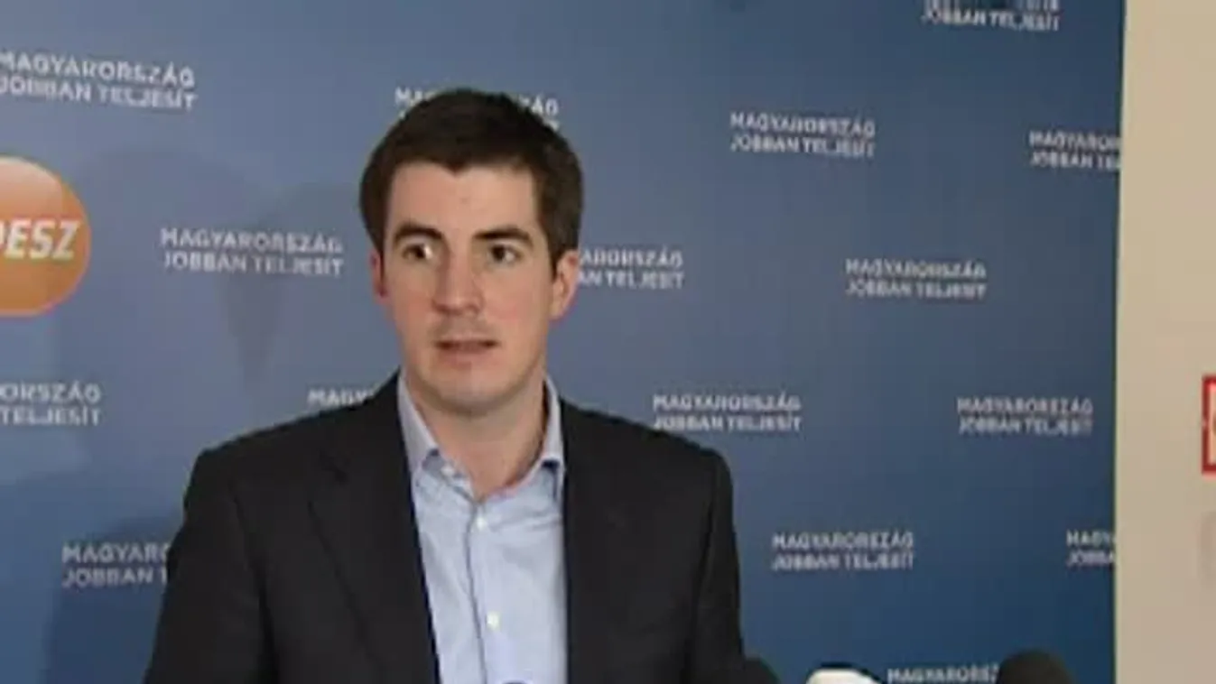 Aggályosnak tartja Bajnaiék adatgyűjtési módszerét a Fidesz