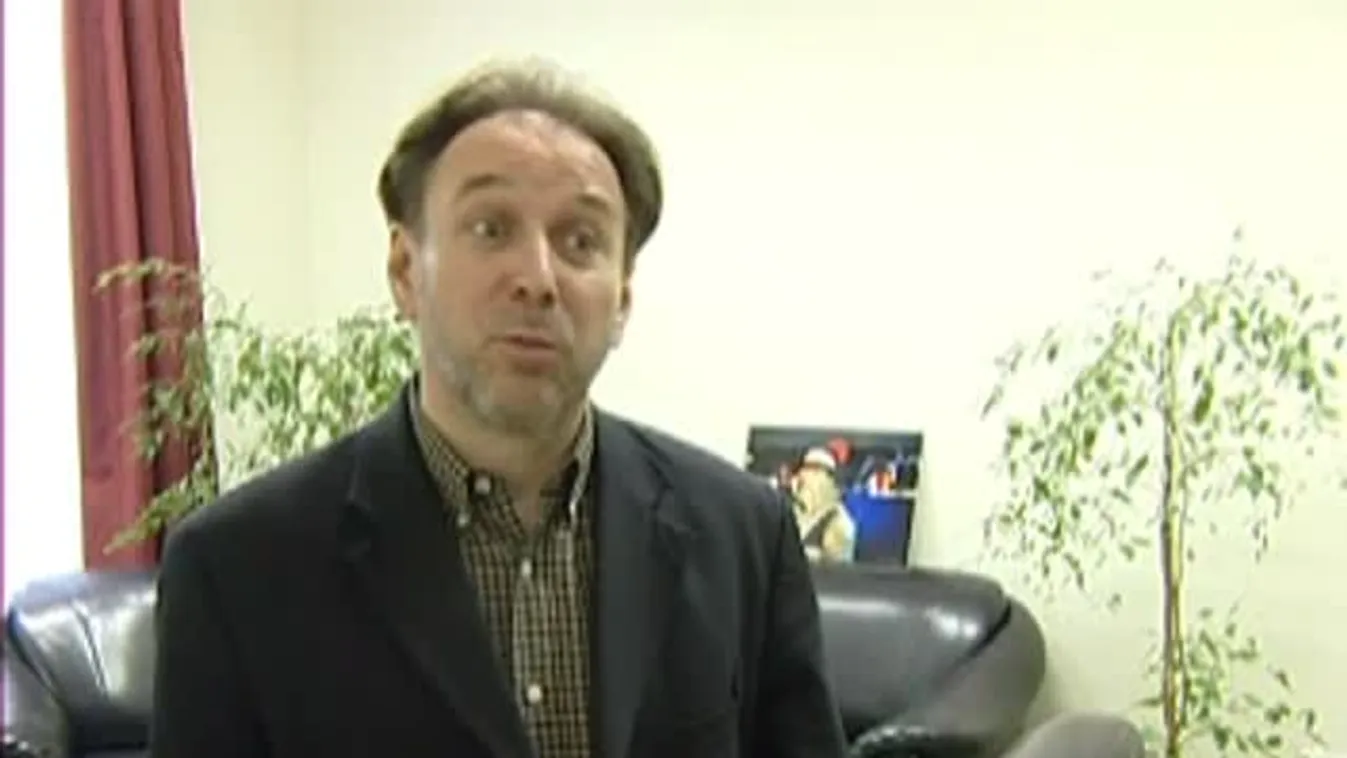 „Levetkőztetjük a színházat” - Nem mindennapi felállással adják elő