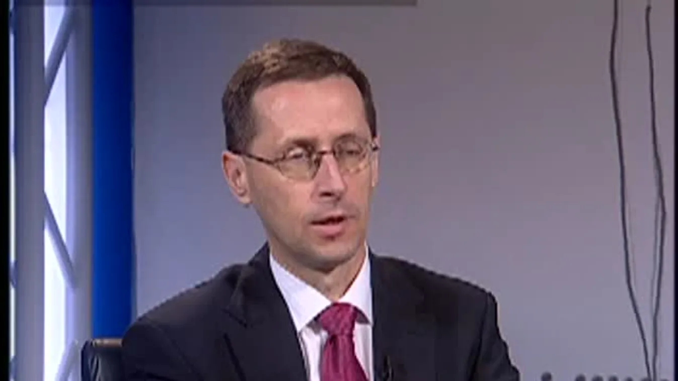 Kontraszt – Marad-e az unortodoxia?