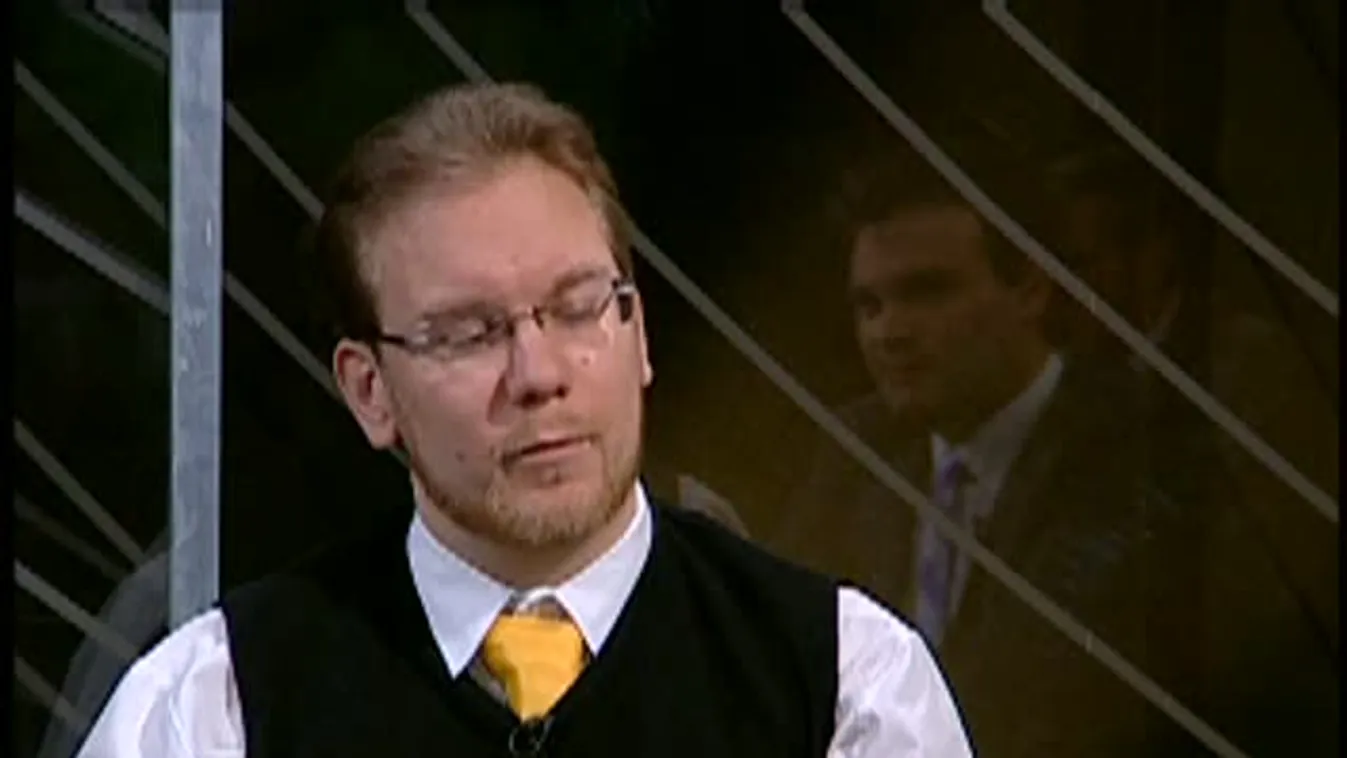 Pápaválasztás – Bucsy Levente