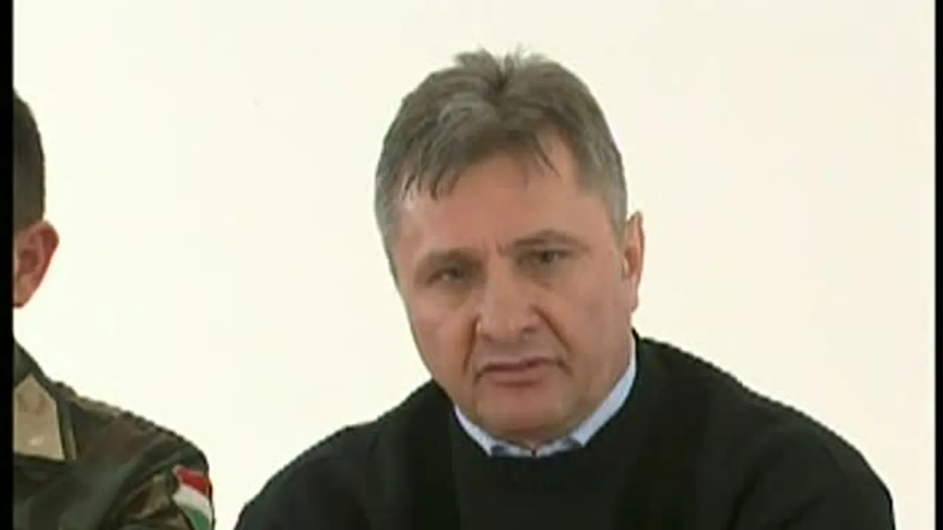 A honvédség sajtótájékoztatója a szabolcsi áramellátás helyreállításáról  (2.)