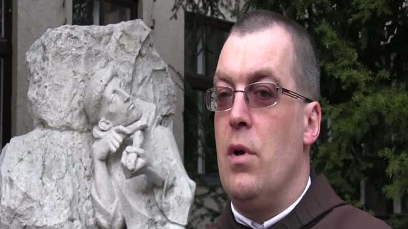 Kommunistaként az Andrássy út 60. bugyrában