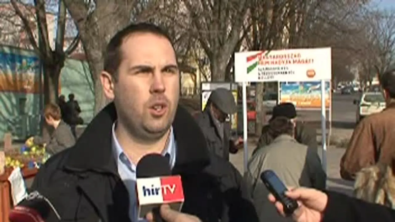 Pécsett is elindult a rezsicsökkentés érdekében kezdeményezett aláírásgyűjtés