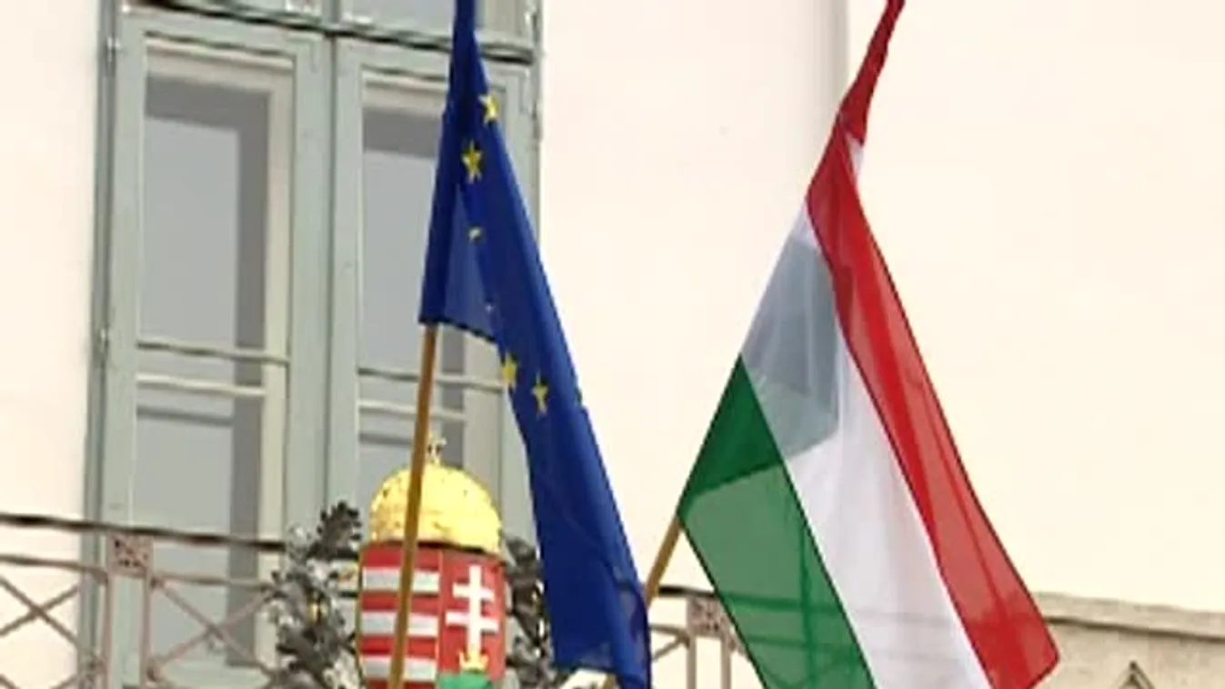 Átvette miniszteri kinevezését Varga Mihály