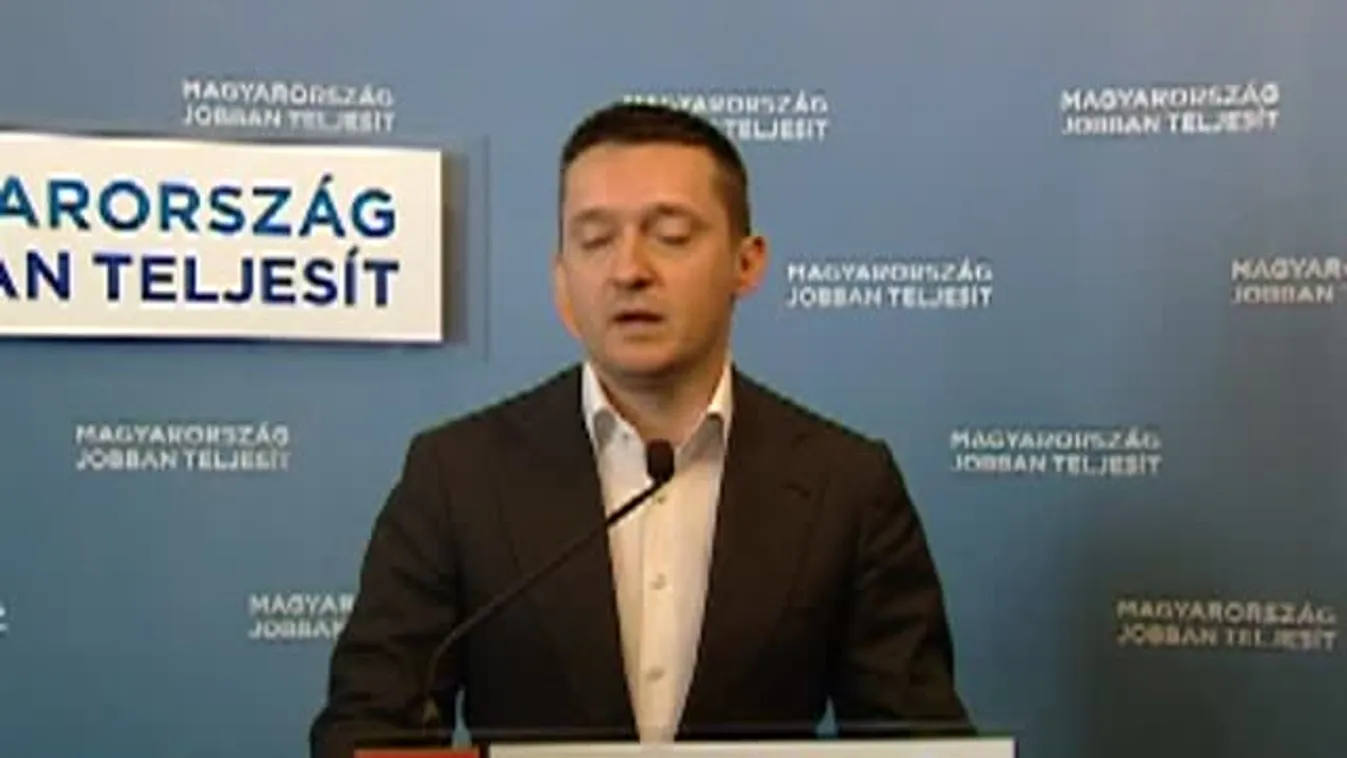 Rendkívüli parlamenti ülésnap a rezsicsökkentés védelmére