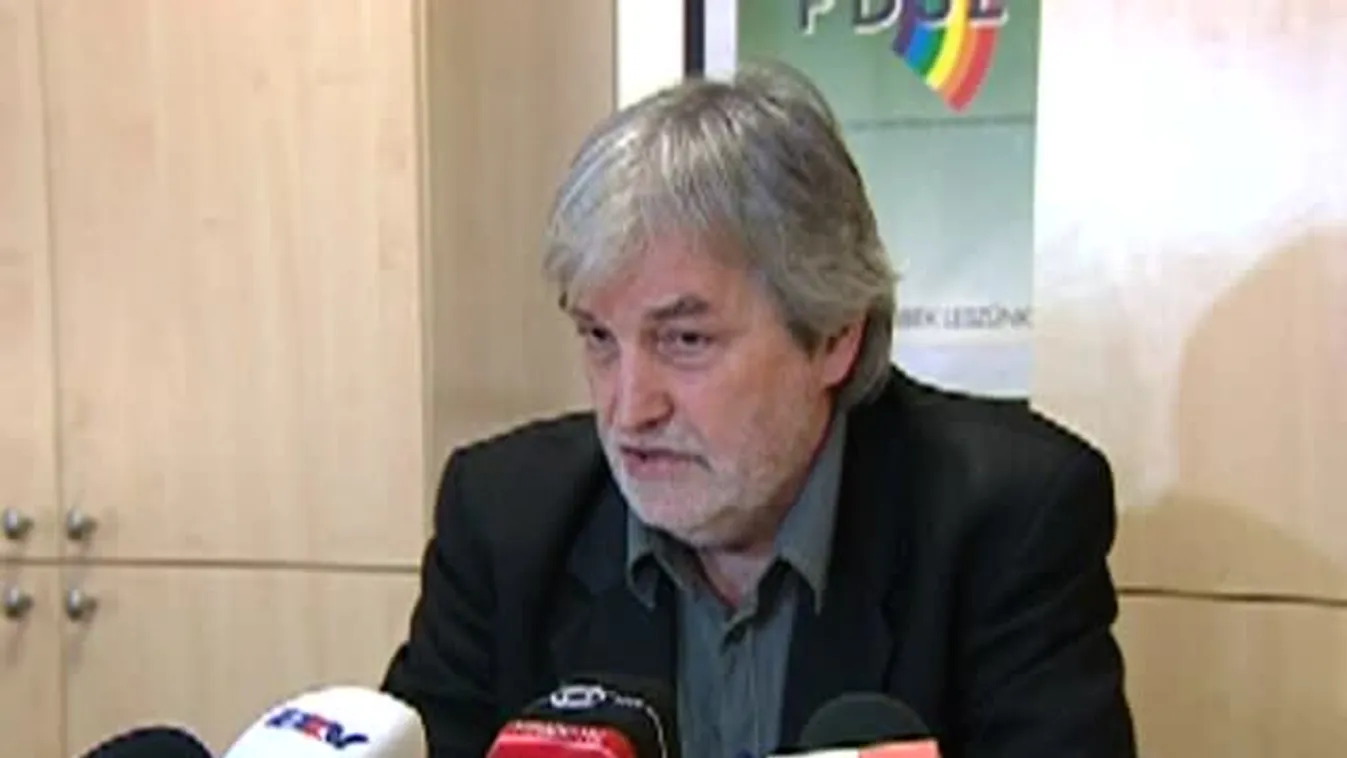 Sztrájkot hirdetett a Pedagógusok Demokratikus Szakszervezete