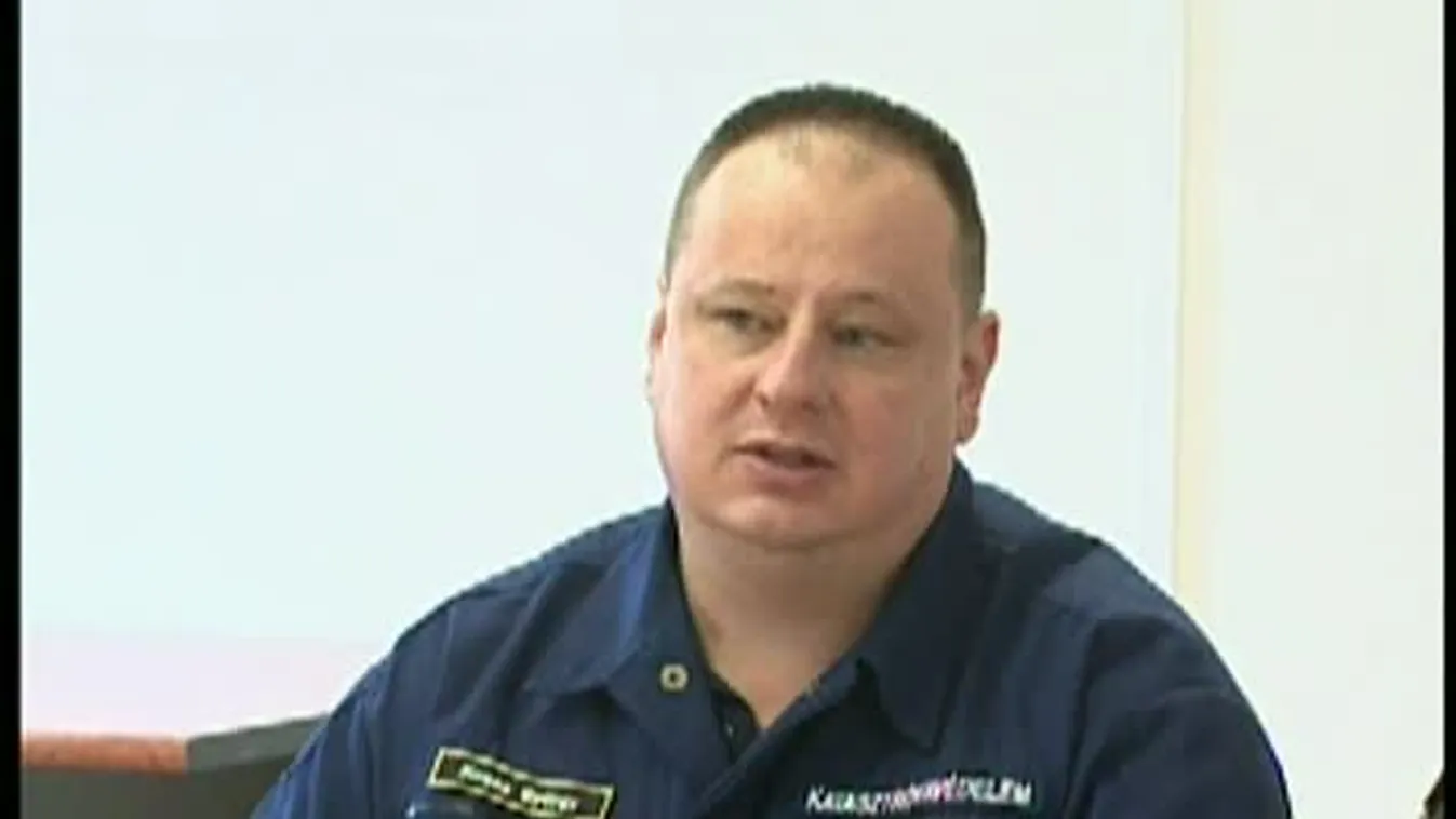 A honvédség sajtótájékoztatója a szabolcsi áramellátás helyreállításáról  (3.)