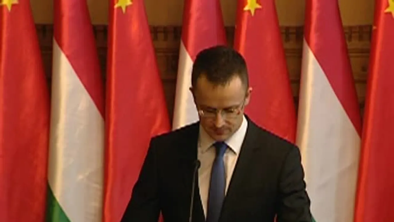 Szándéknyilatkozatot írtak alá a V0-s vasútvonal megvalósításáról