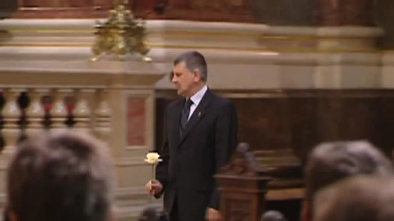 Szentmise Szalai Annamáriáért a Szent István-bazilikában