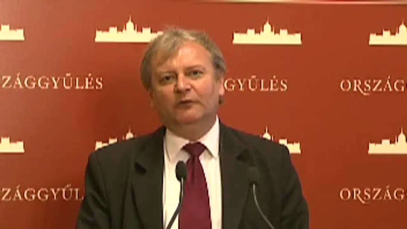 MSZP: a szülők dönthessenek a gyerekek beiskolázásáról